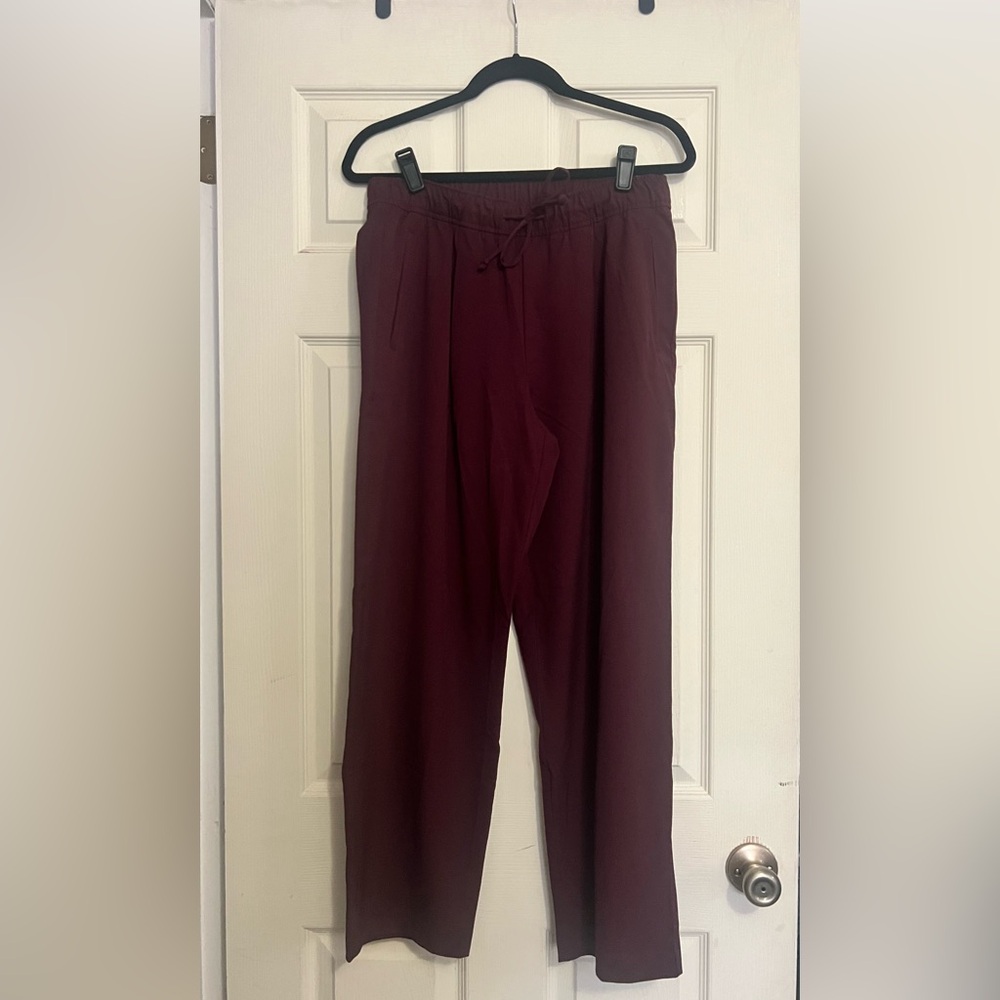 Old Navy Billie Pants in Deep Burgundy